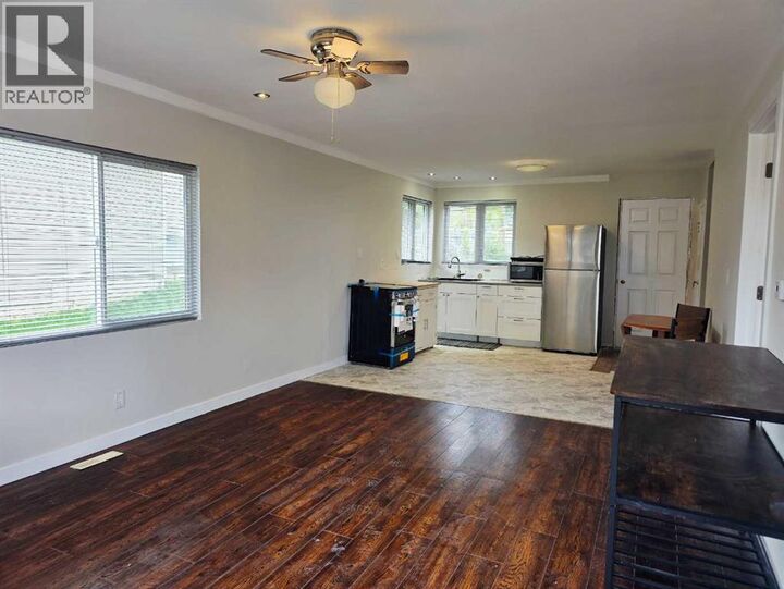 Property Photo: 2122 22 Avenue AB T0M 0V0