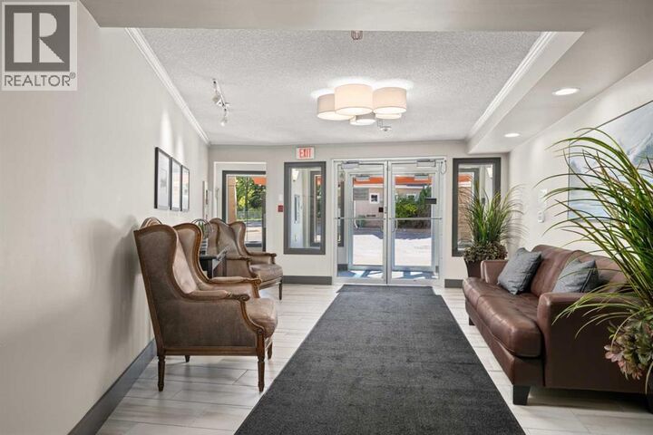 Property Photo: 40 Parkridge View Southeast AB T2J 7G6