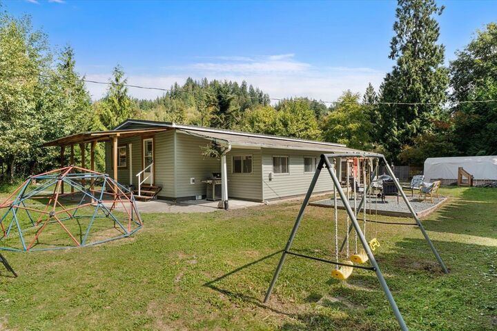 Photo de la propriété: 49140 Bell Acres Road BC V4Z 1C1