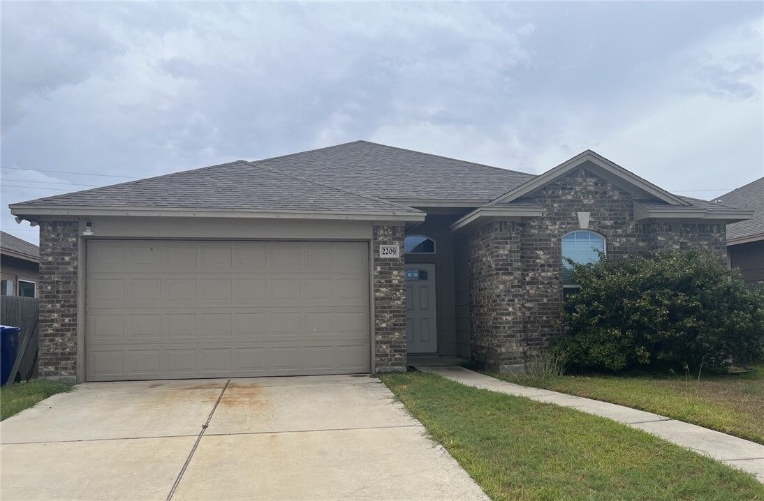 Property Photo: 2209 Ibis Street TX 78414