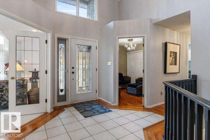 Property Photo:  5 Elliot Place  AB T8N 5S5 