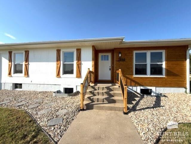 Property Photo: 7846 Lyon Creek Road KS 66441