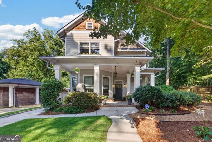 Property Photo:  744 E Side Avenue SE  GA 30316 