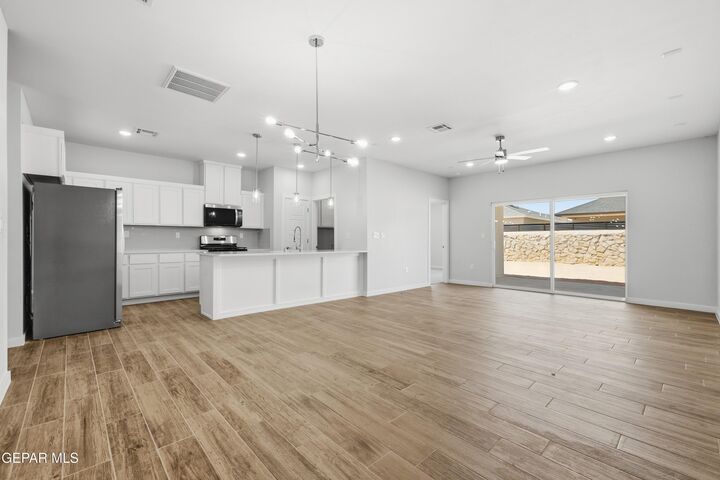 Property Photo: 12129 Sanna Drive TX 79934