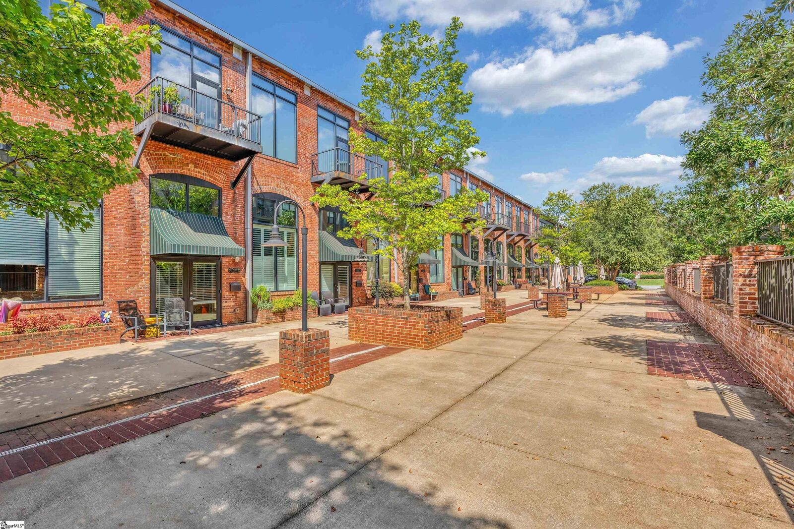 Property Photo: 300 South Street Unit 226 SC 29681
