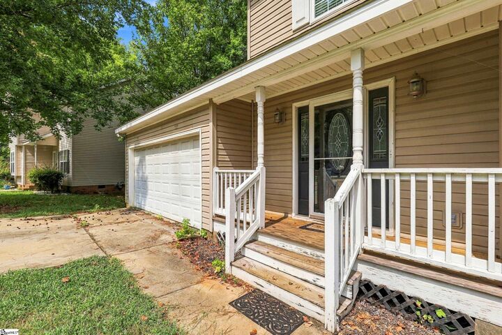 Property Photo:  111 Laurel Ridge Place  SC 29649-0000 