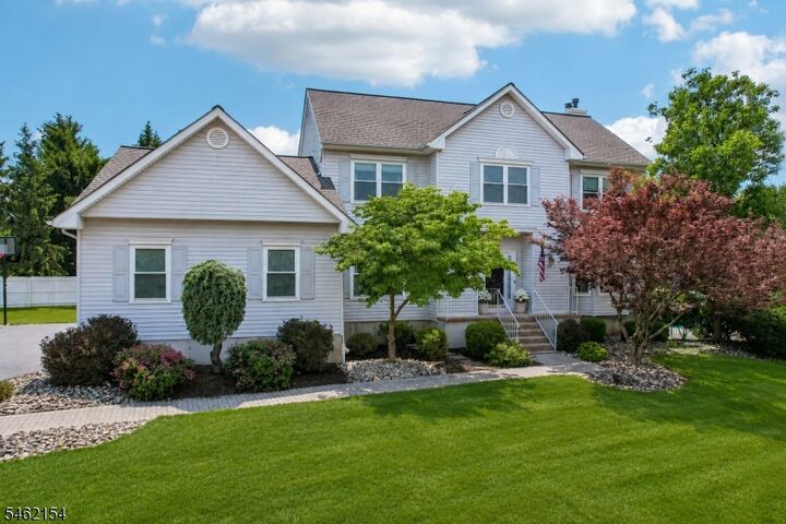 Property Photo:  33 Hughey Ln  NJ 08844 