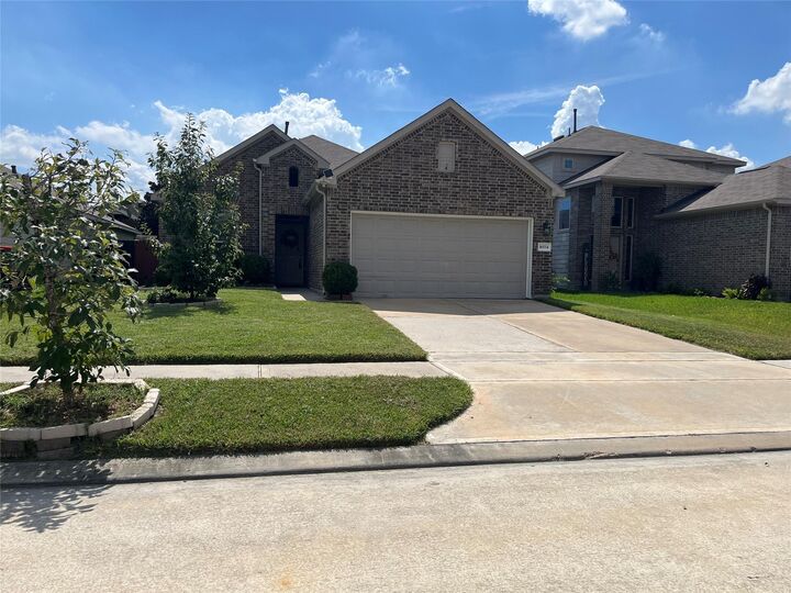 Property Photo:  16534 Twinwalker Drive  TX 77049 
