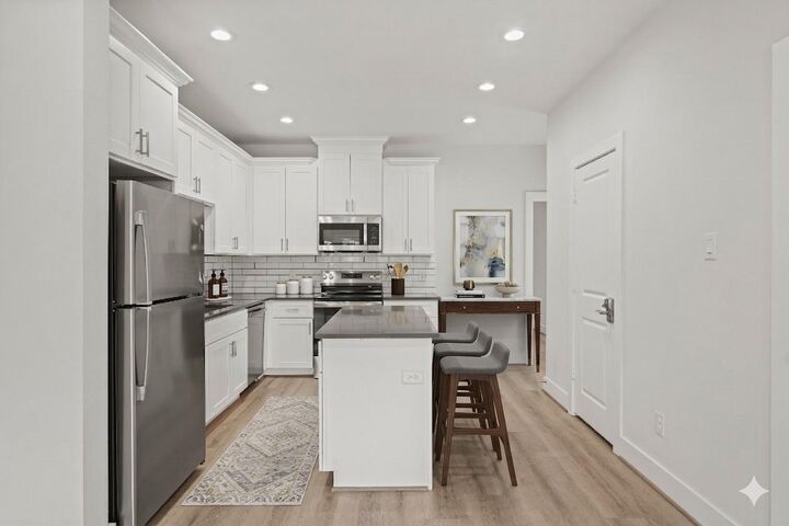 Property Photo: 4007 New Orleans Street B TX 77020