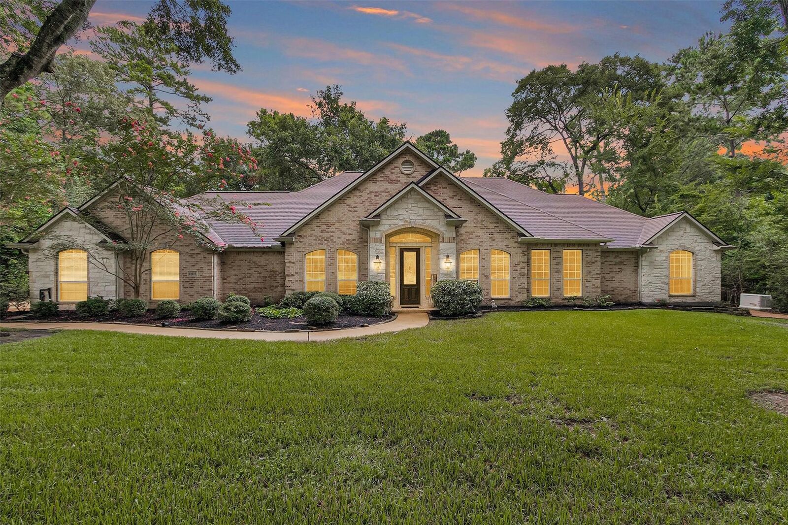Property Photo:  19110 Timberlake Woods Lane  TX 77377 