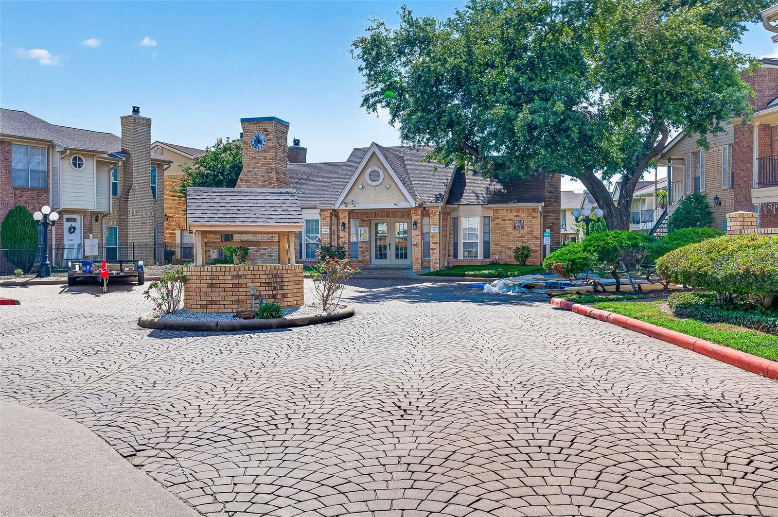 Property Photo:  3600 Jeanetta Street 2704  TX 77063 