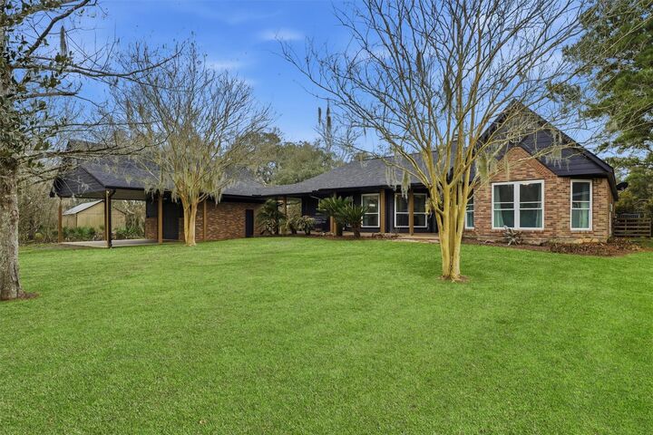 Property Photo: 4701 County Road 747A TX 77422