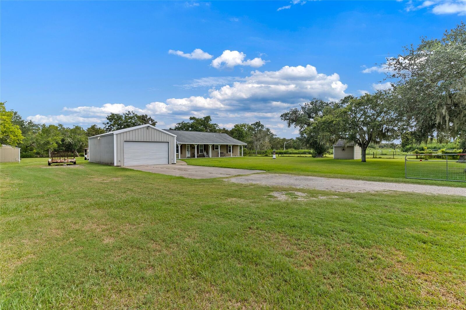 Property Photo: 20615 County Road 461 TX 77422