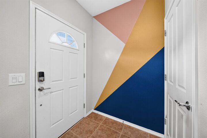 Property Photo: 13600 Breton Ridge Street 17D TX 77070