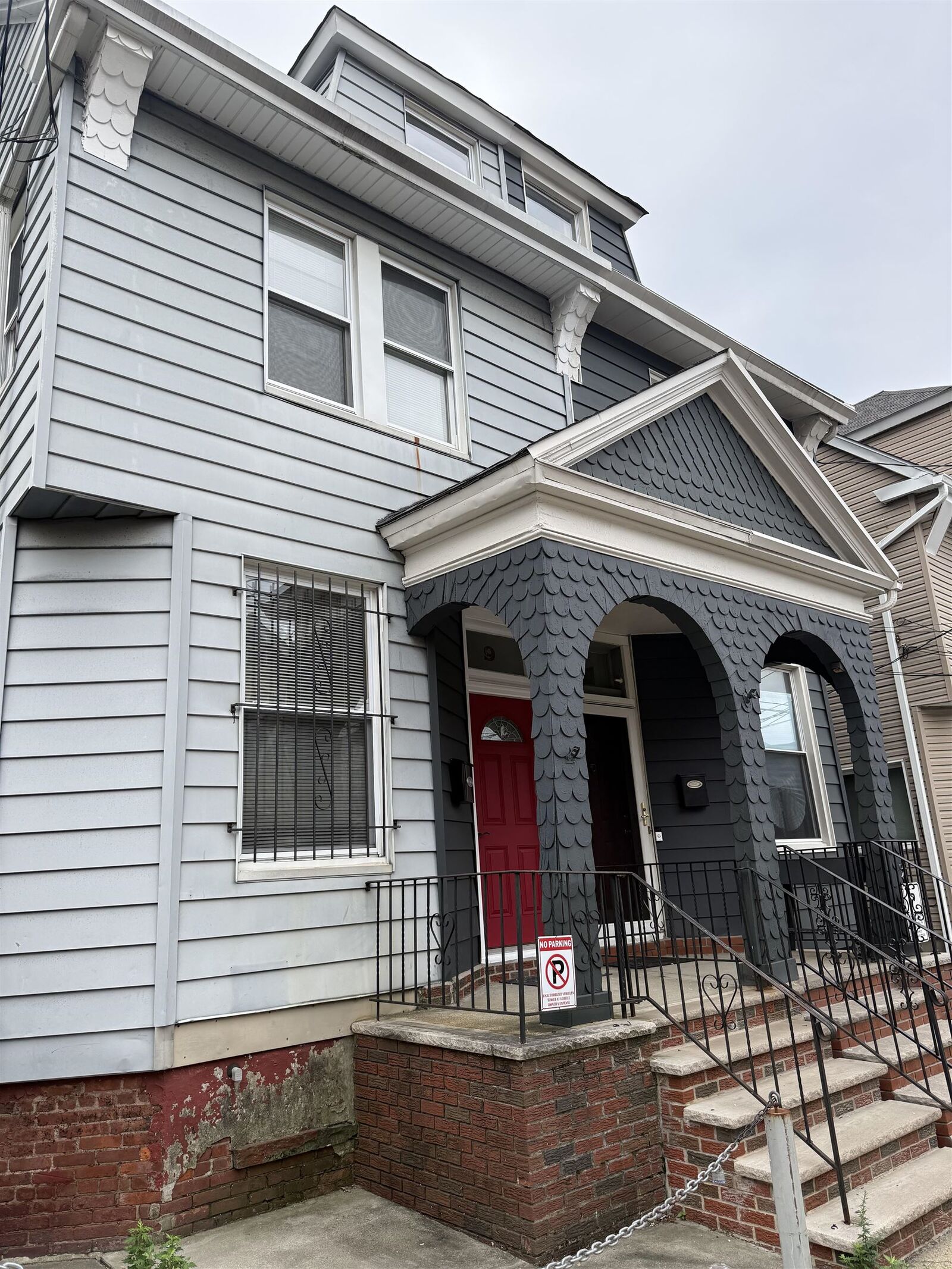 Property Photo: 9 Howard Pl NJ 07306