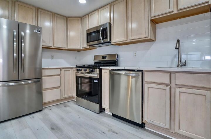 Property Photo: 217-219 Clinton St 6 NJ 07030