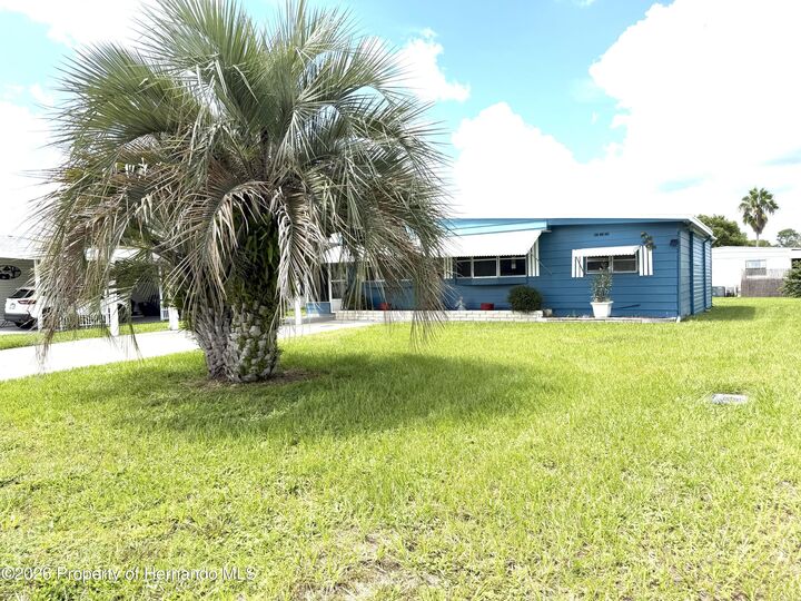 Property Photo:  7481 1st Circle Drive  FL 34613 