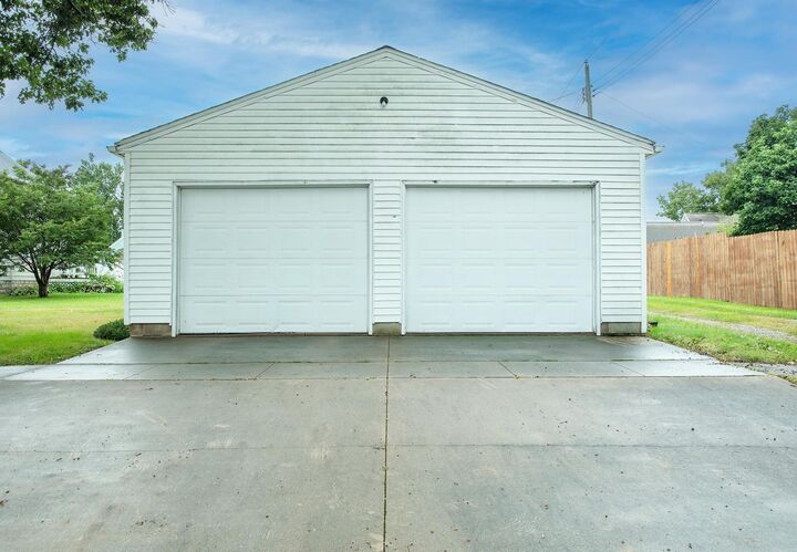 Property Photo:  506 SW 3rd Street  IA 50676 