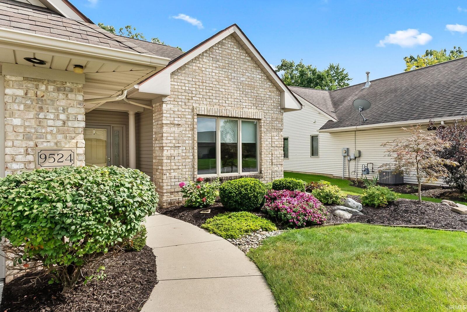 Property Photo: 9524 Trellis Cove IN 46835