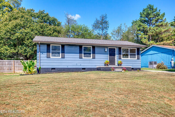Property Photo:  3403 Wexgate Rd  TN 37931 
