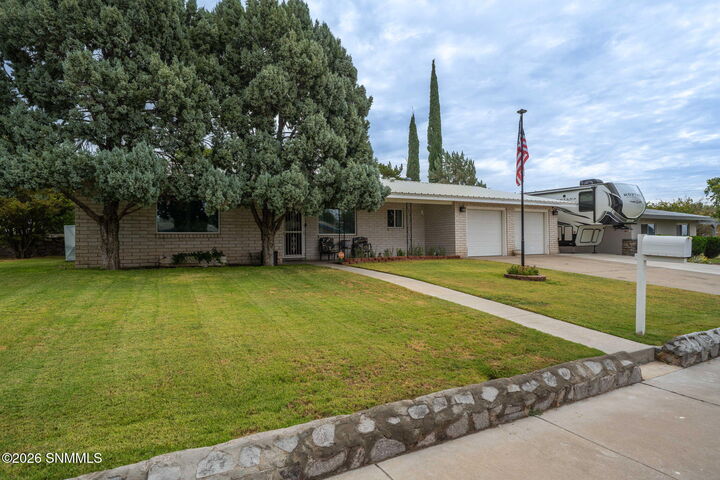 Property Photo:  1837 Fairway Circle  NM 88011 