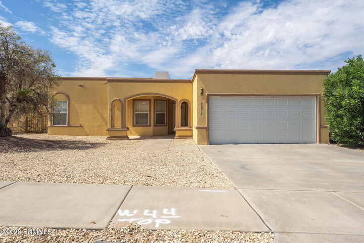 Property Photo:  2417 Bugatti Drive  NM 88001 