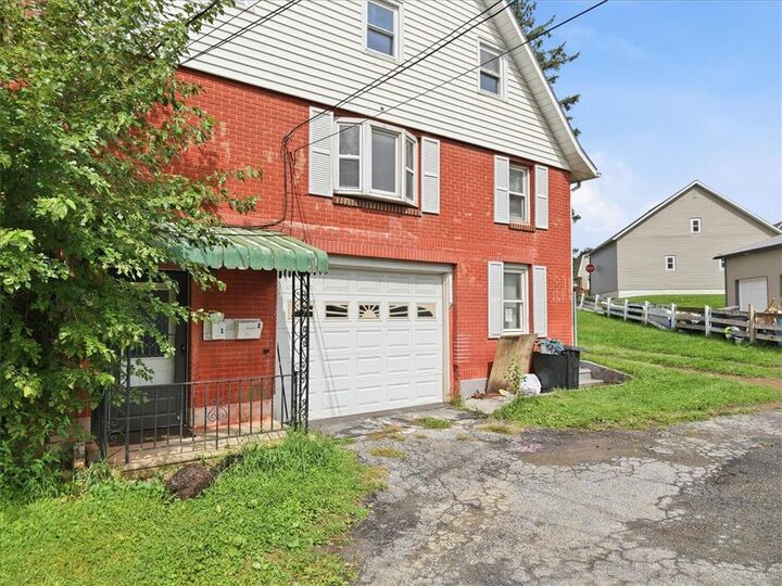 Property Photo:  112 W 25th Street  PA 18067 