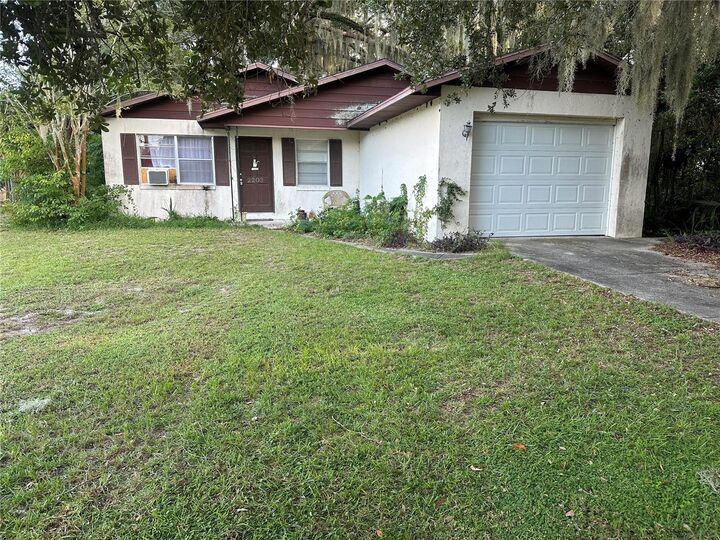 Property Photo: 2203 Butler Street FL 34748