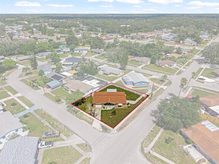 Property Photo:  5253 Forest Hills Drive  FL 34690 