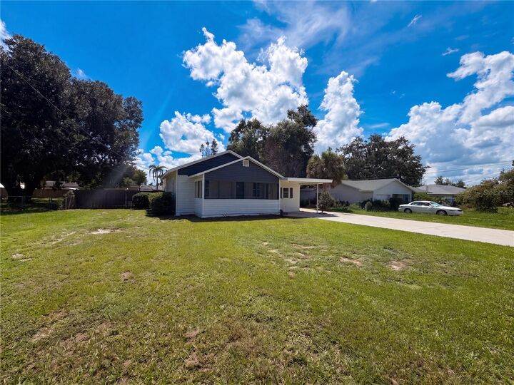 Property Photo:  335 E Hoffman Street  FL 33850 