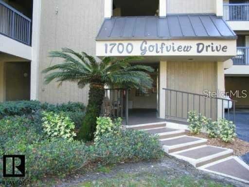Property Photo:  1716 Golfview Drive 1716  FL 34689 