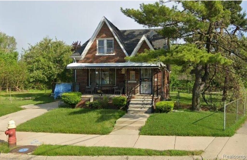 Property Photo:  14481 Camden Street  MI 48213 2069 