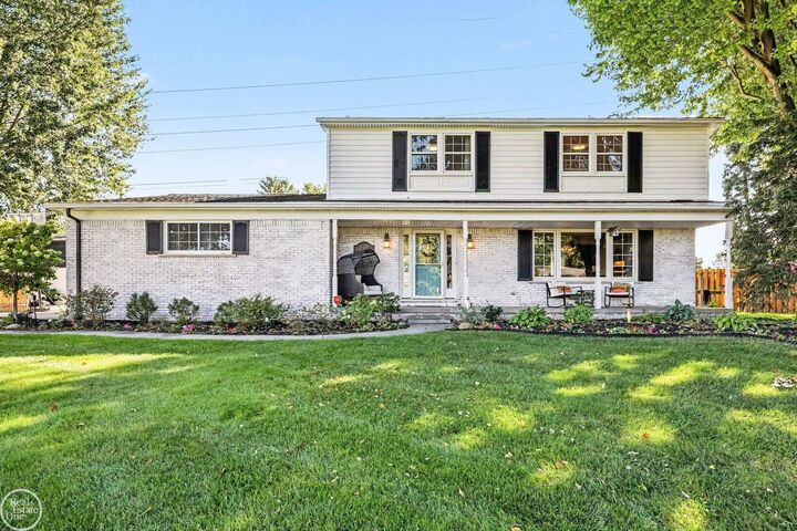 Property Photo: 51300 Overhill Road MI 48316