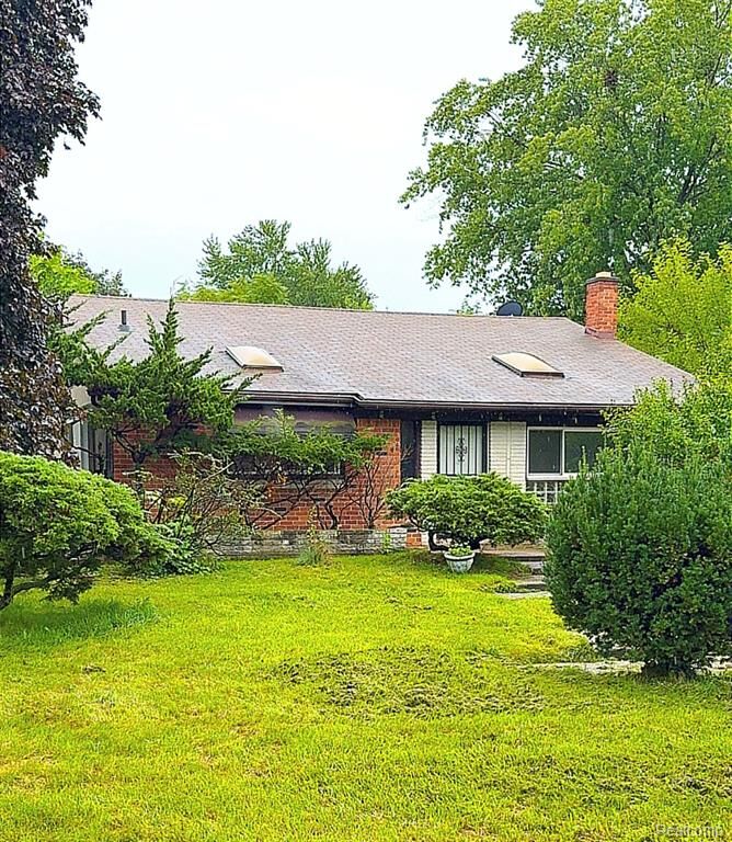 Property Photo:  3988 Dill Drive  MI 48329 2136 