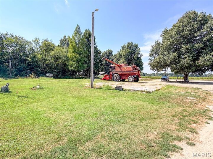 Property Photo:  672 County Highway 707  MO 63869 