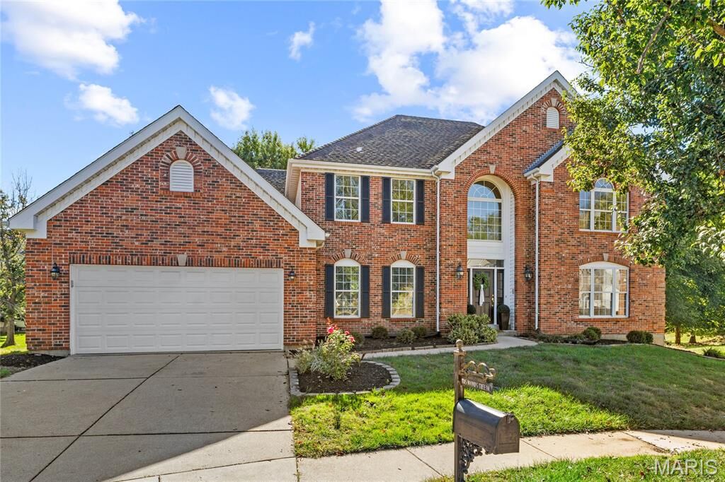 Property Photo:  1015 Nooning Tree Drive  MO 63017 