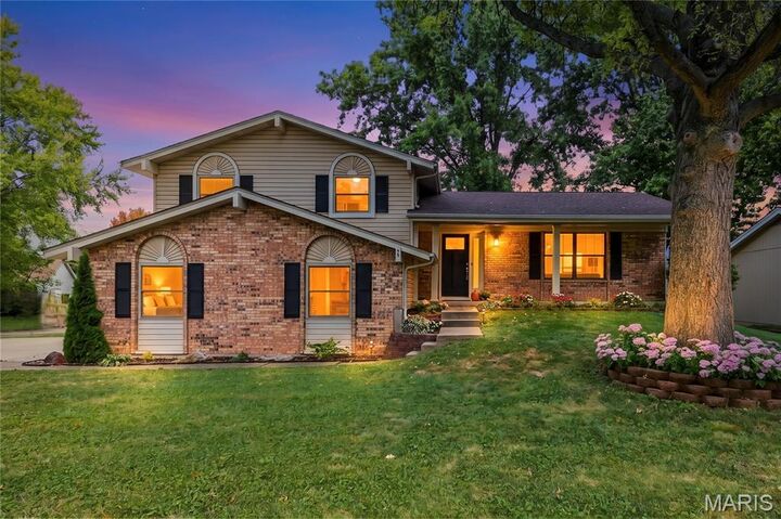 Property Photo:  27 Oak Valley Drive  MO 63376 