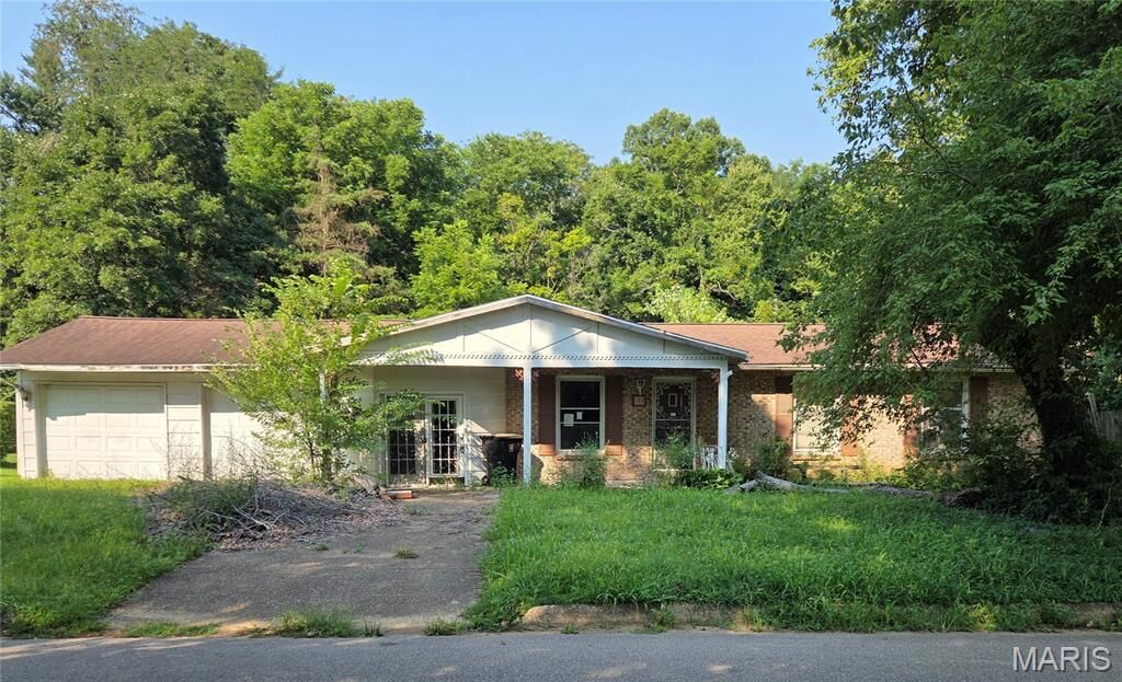 Property Photo: 328 Michael Lane MO 63650