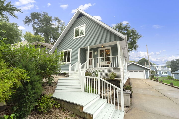 Property Photo:  250 N 115th St  WI 53226 