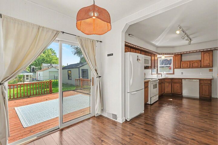 Property Photo: 2020 Lafayette Avenue NE MI 49505