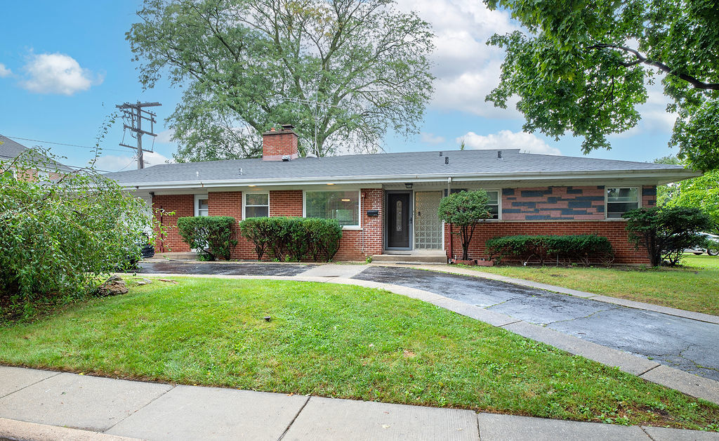 Property Photo: 6756 N Keating Avenue IL 60712