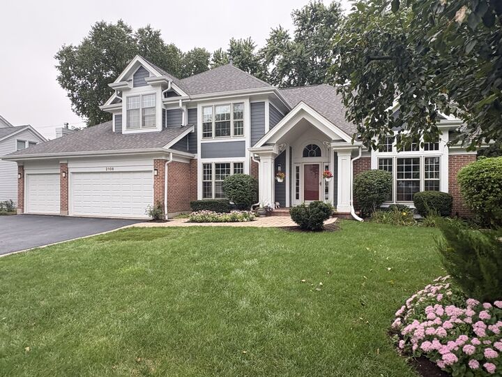 Property Photo:  2108 Birchwood Lane  IL 60089 