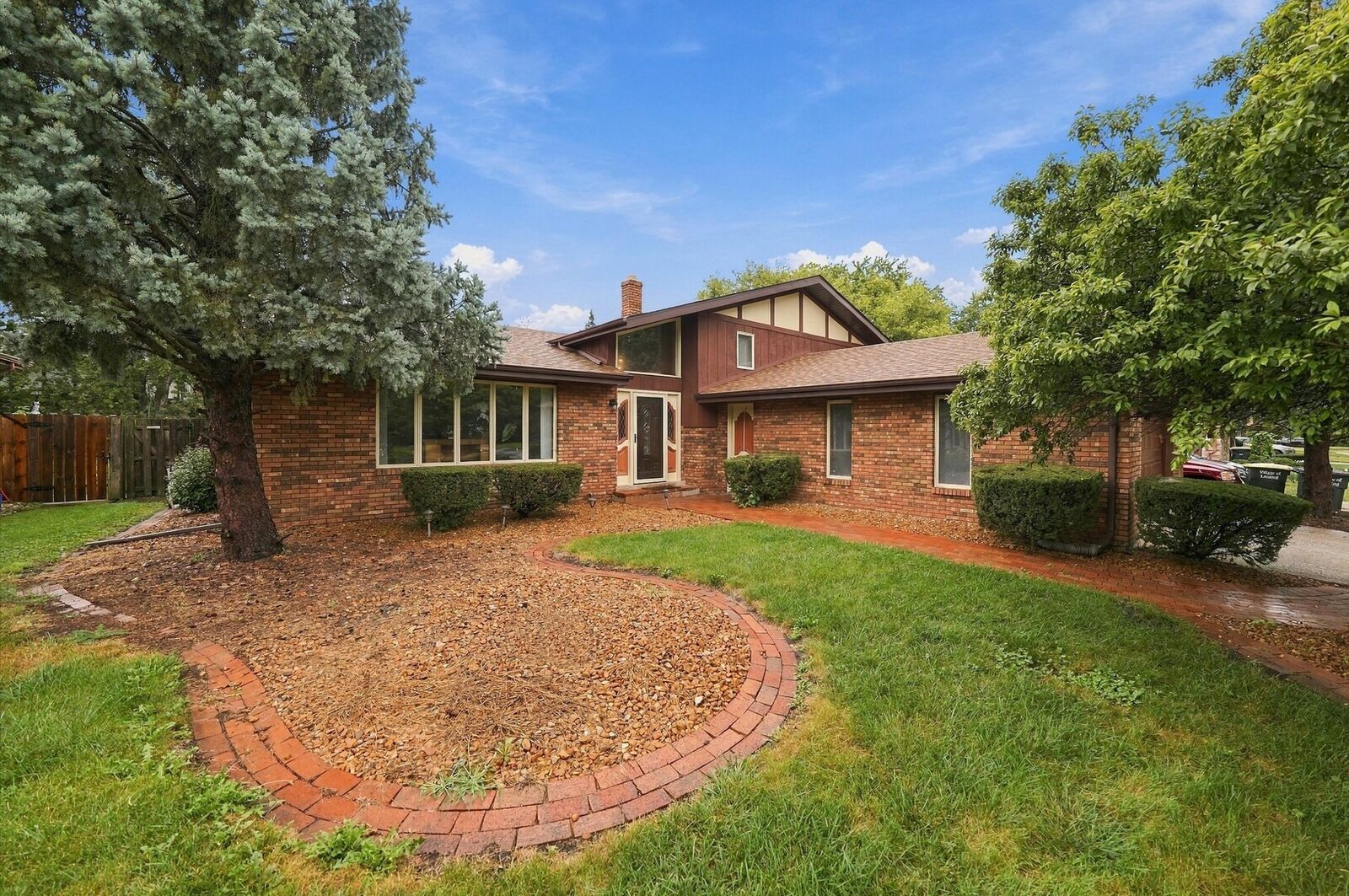 Property Photo: 17958 State Line Avenue IL 60438