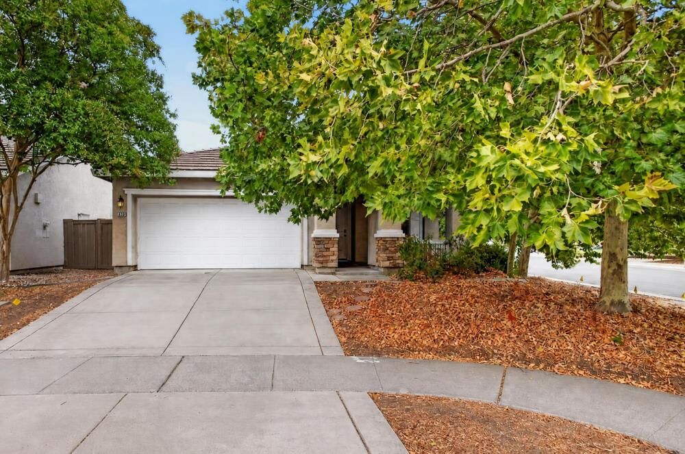 Property Photo:  5790 Bridgecross Drive  CA 95835 