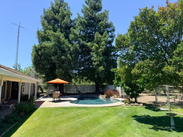 Property Photo:  4331 E Service Road  CA 95307 