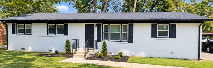 Property Photo: 1611 Eagle St TN 37130