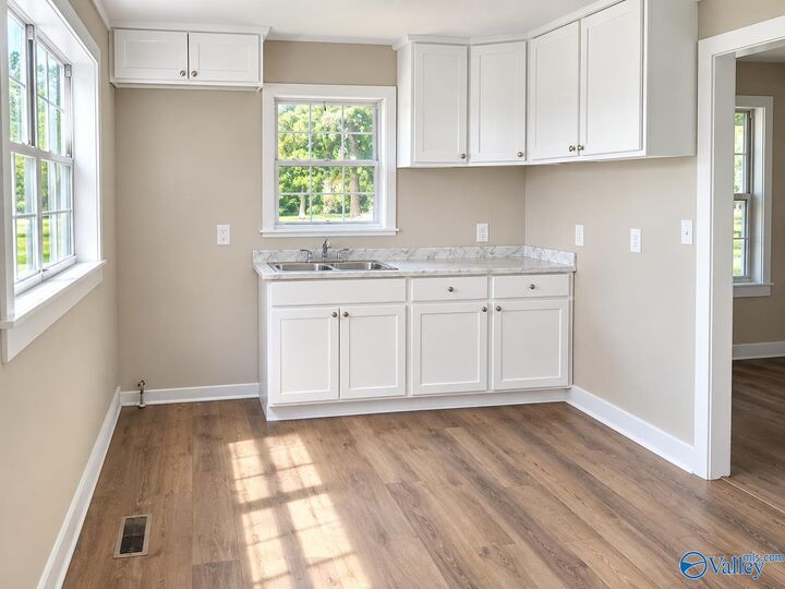 Property Photo:  414 Wilson Street  AL 35901 