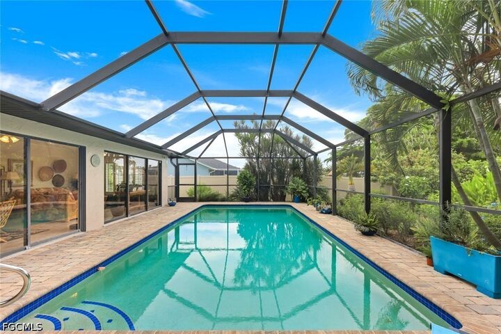 Property Photo: 2133 SW 40th Terrace FL 33914