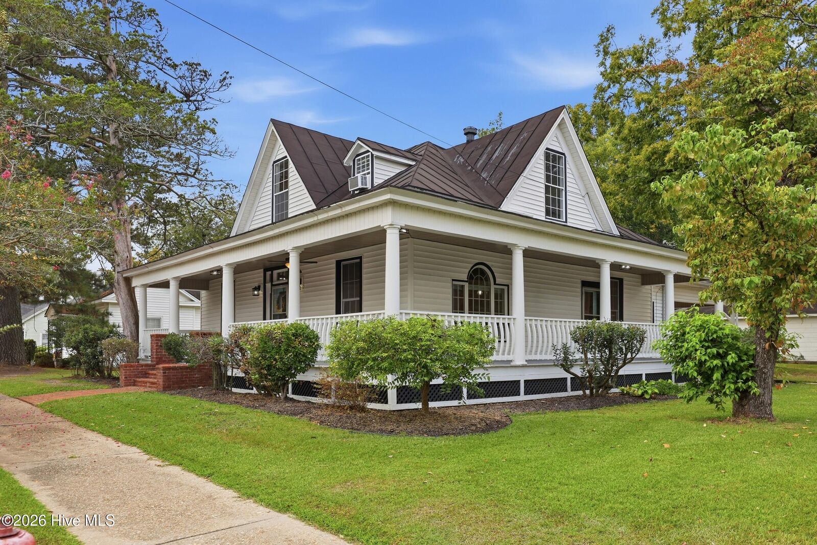 Property Photo:  502 W Main Street  NC 27892 