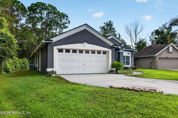 Property Photo: 1820 Burgess Hill Drive E FL 32246